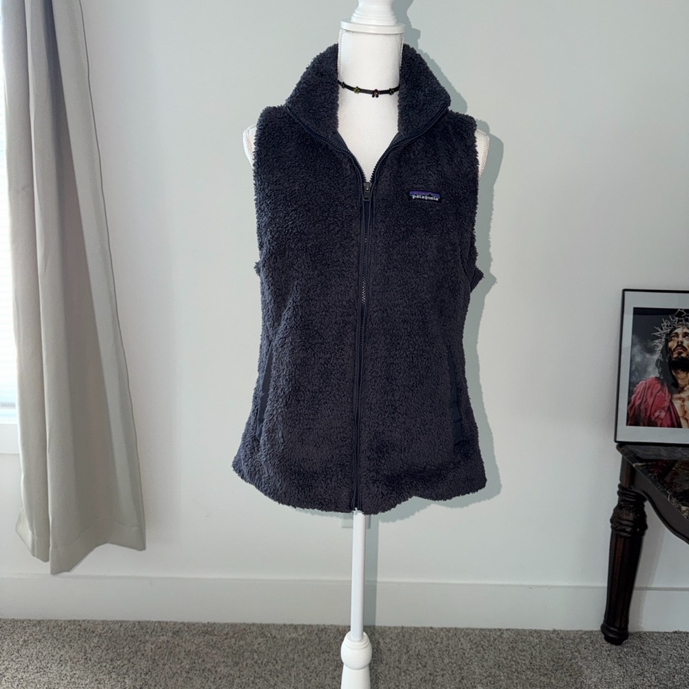 Patagonia Dark Gray Fleece Vest
